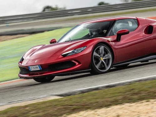 Ferrari, i tempi d’attesa per un modello salgono ad oltre due anni