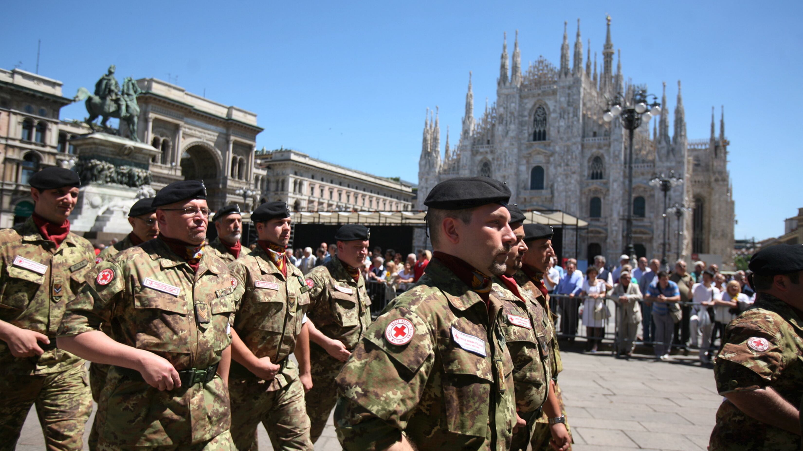 Milano "scoperta" di notte: nessun controllo dall'1 alle 5