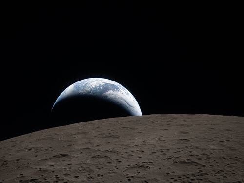 Luna, le foto storiche della Nasa
