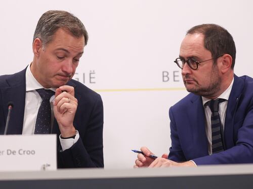 "Errore inaccettabile". Si dimette il ministro della Giustizia belga dopo l’attentato di Bruxelles