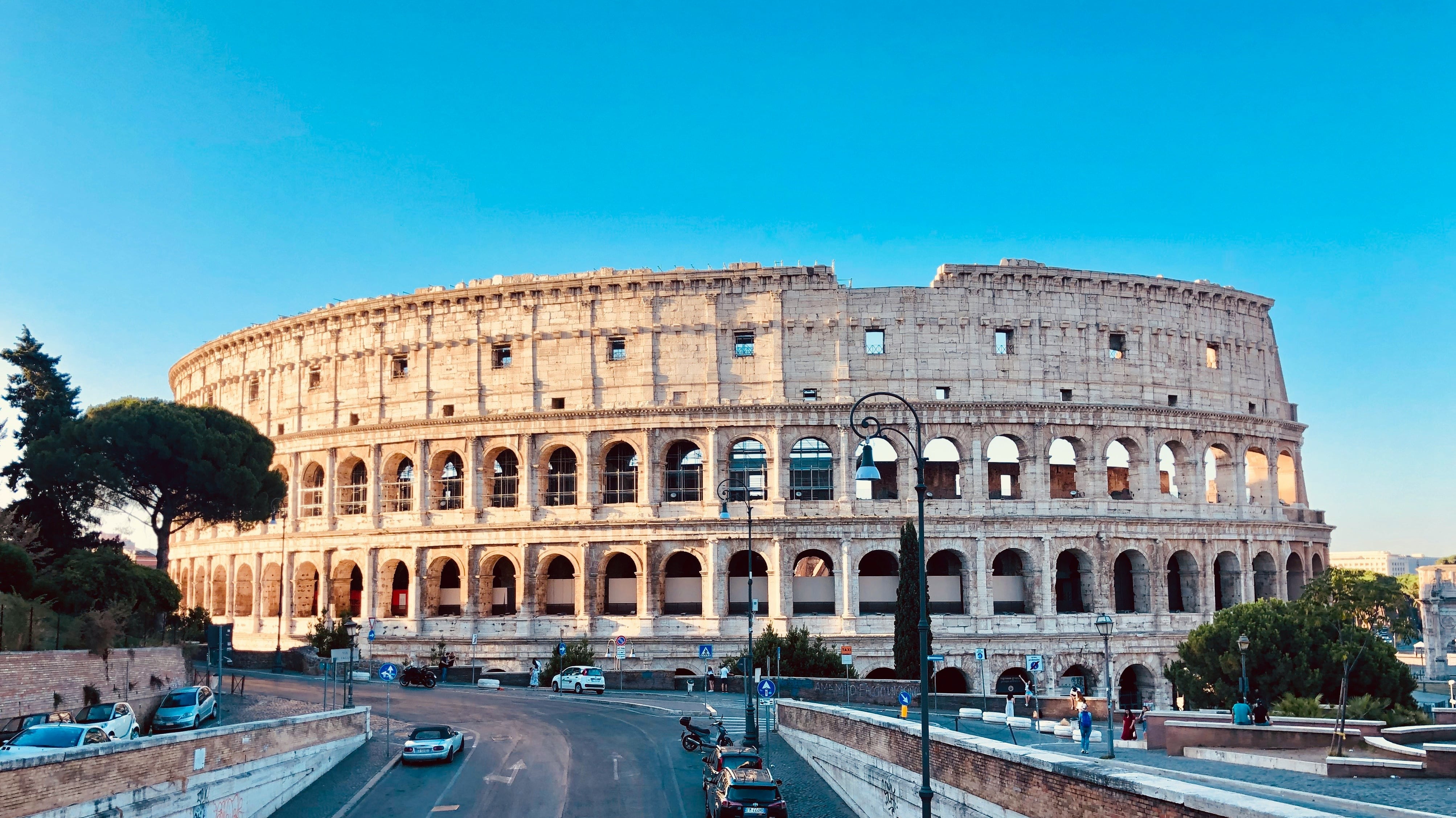 Roma intasata da tre cortei: andiamo a Ostia