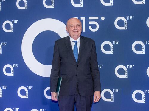 "L'Italia chiude il carbone per accendere il nucleare"