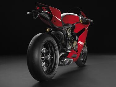 Ducati 1199 Panigale R 4