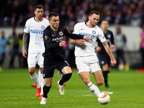 L'Inter pareggia 0-0 in casa dell'Eintracht: Brozovic si fa parare un rigore