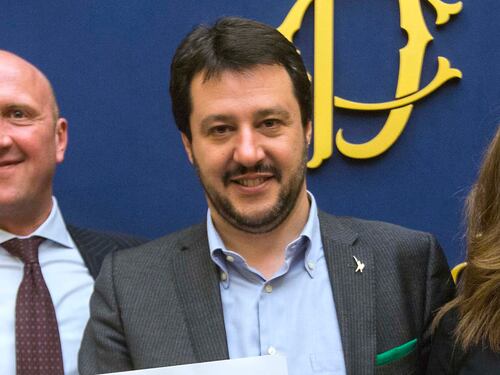 Salvini: "Avanti contro l'euro con Marine Le Pen"