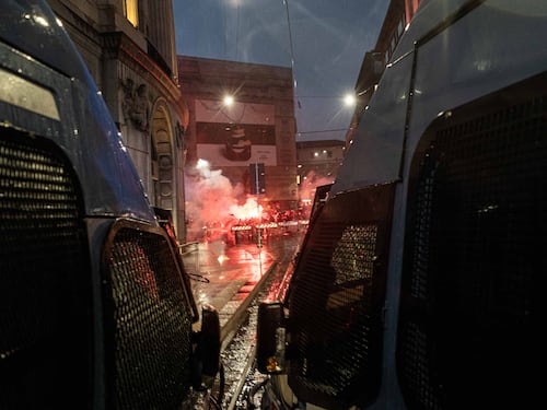 Scala, Shammah: "Sono a disagio con la polizia". Vannacci: "Vada in un centro sociale"