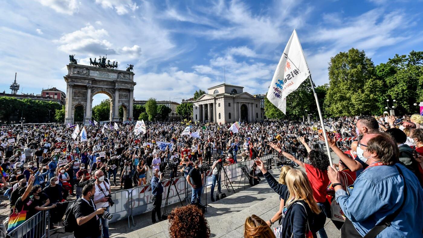 Ddl Zan, cosa prevede e cosa divide i fronti opposti