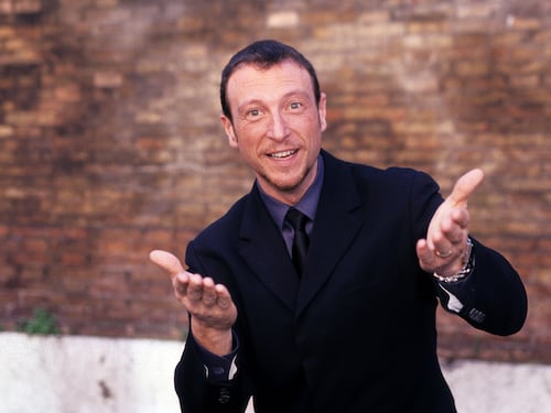 DeeJay, Mediaset, la Rai: per Amadeus quasi 40 anni in tv
