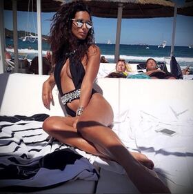 Raffaella Modugno, foto hot per For Men 18