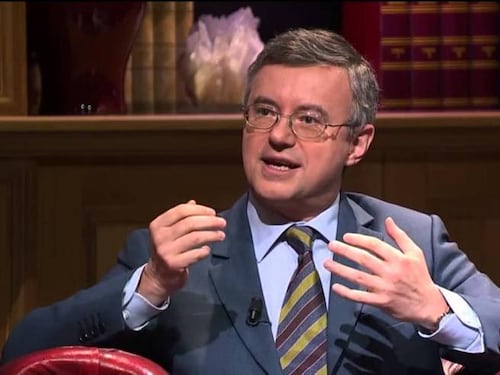 Barbero, da "prof" ad "asino" in un post