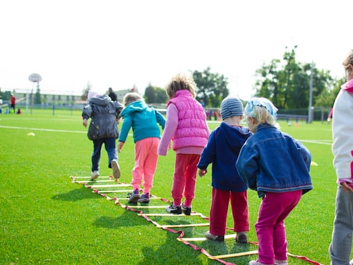 Osteoporosi, attività fisica e alimentazione sin da piccoli: così si può prevenire secondo l'esperto