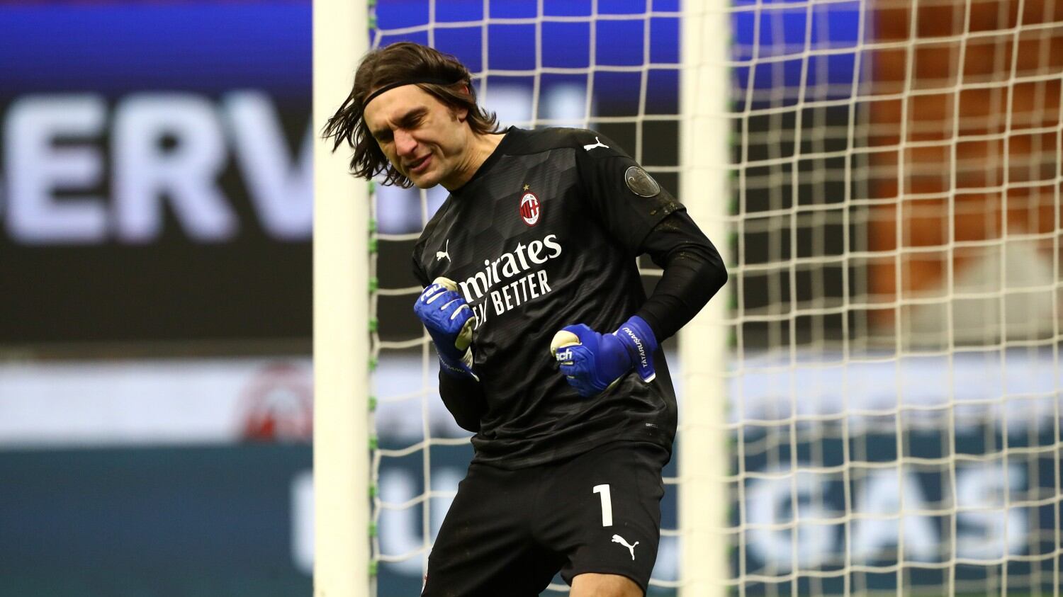 "Guarda che faccia", bufera sulla Rai per la frase sul portiere del Milan