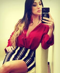 Marika Fruscio hot, in négligé su Twitter 29