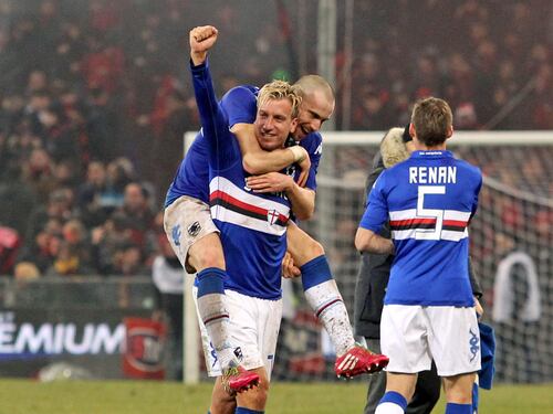 Genoa ko. Decide Maxi Lopez sotto l'acqua