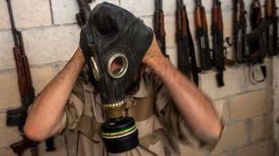 La rivelazione dell'ex chimico di Saddam: "Così l'Isis costruisce le armi chimiche"