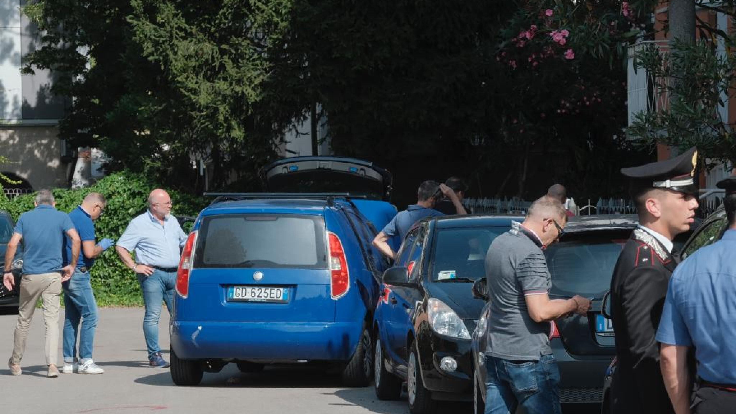 Stalker investe un militare. Il collega spara e lo uccide