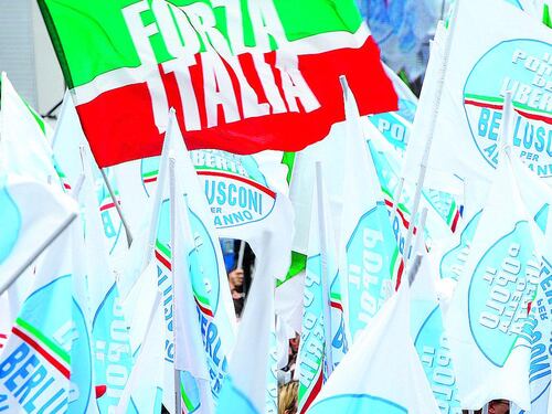 La campagna dei moderati per difendere Berlusconi