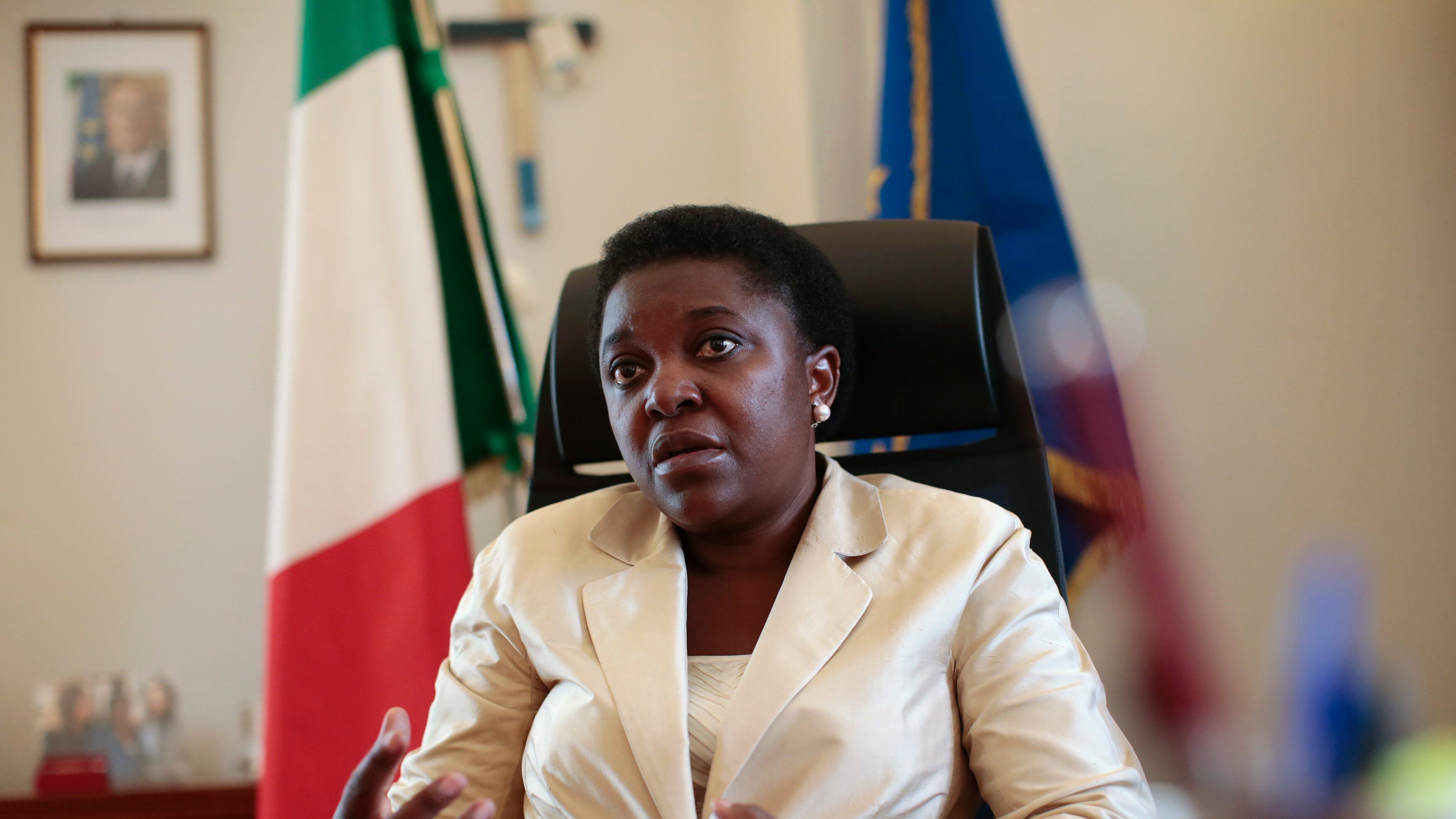 Kyenge, la Lega non si scusa e raddoppia: pubblica gli appuntamenti anche di Zanonato