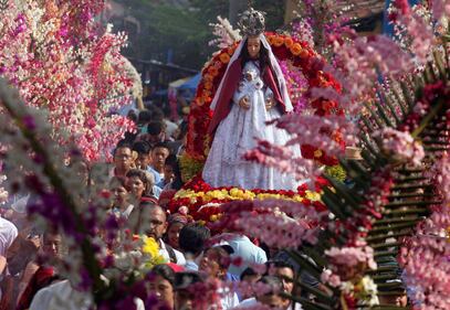 A El Salvador c'è il flower e palm festival 7