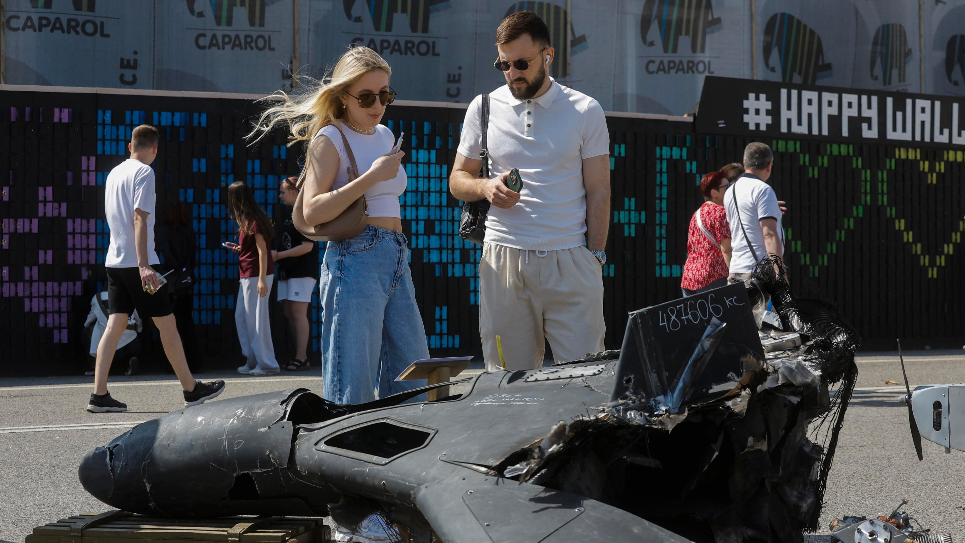 L'Ue con Kiev: "E gli Usa si allineano"