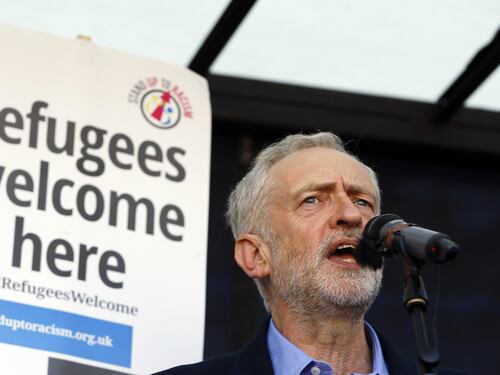 Londra, trionfa Corbyn "il rosso". È il funerale del Labour di Blair