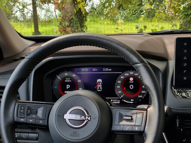 Nissan X-Trail e-Power 4WD: guarda la gallery della prova su strada 18