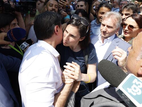 Pnrr, c'è la terza rata. E la Schlein sulle armi fa l'occhiolino a Conte