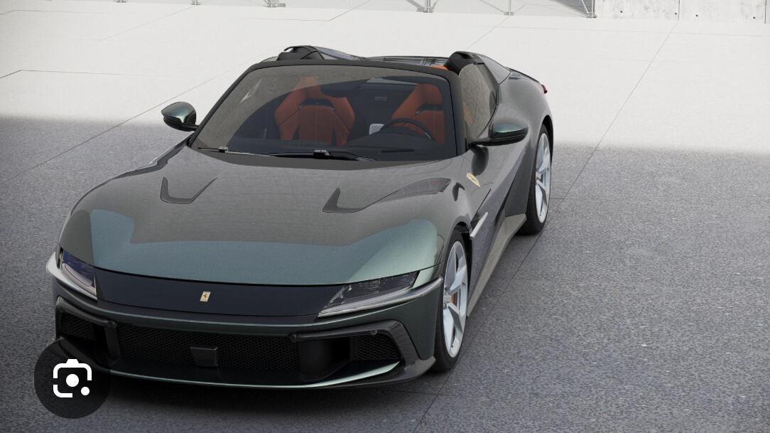 Al volante della Ferrari 12Cilindri Spider, emozioni da urlo