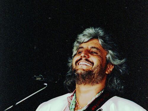 Il corpo di Pino Daniele sepolto senza il cuore