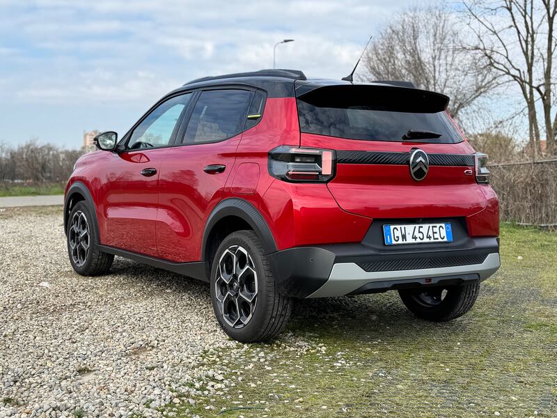 Nuova Citroen C3: guarda la gallery della citycar a benzina accessibile e completa 16