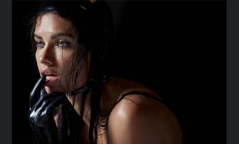 Il calendario Pirelli, da Candice Huffine ad Adriana Lima 11
