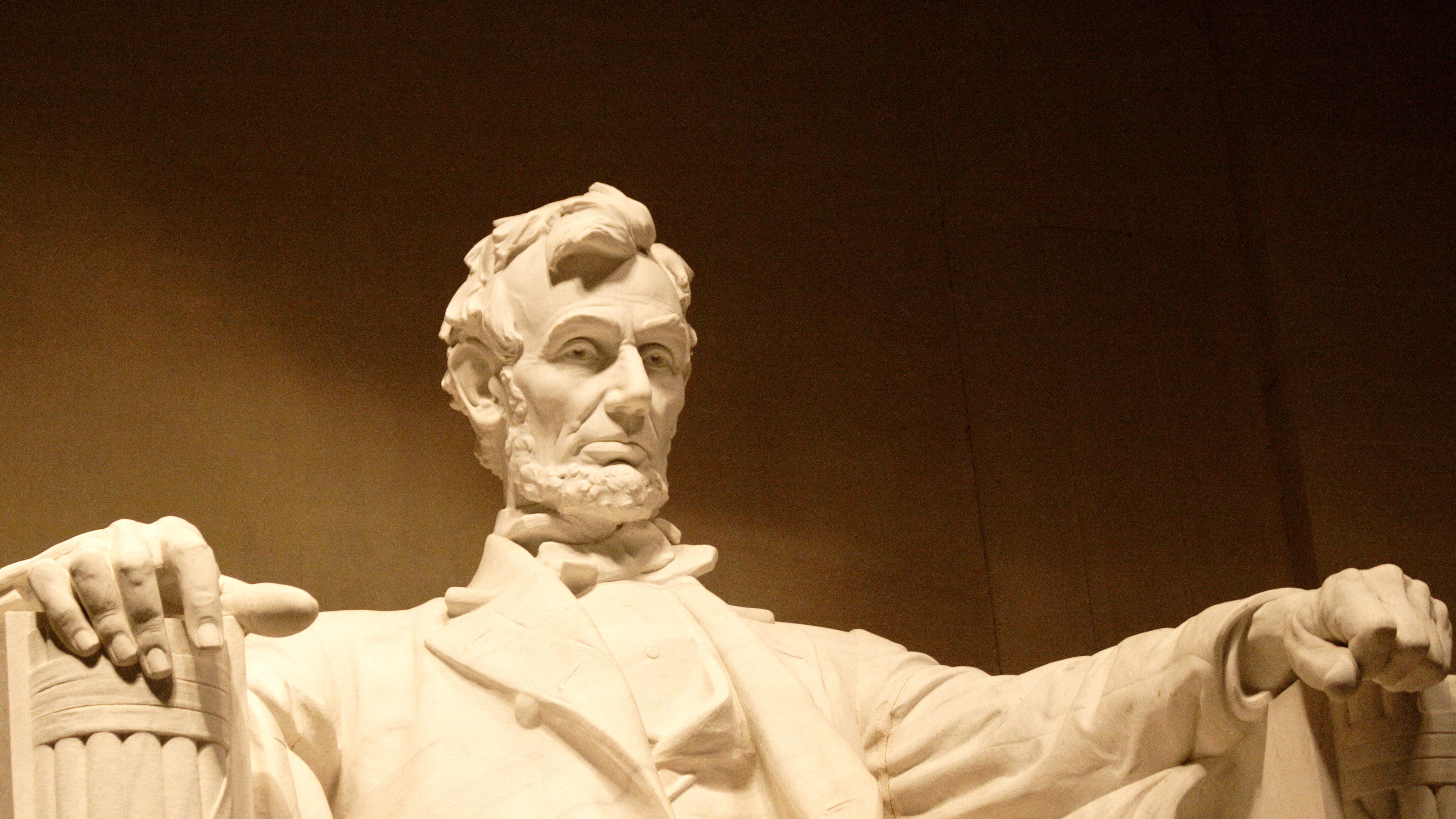Tutti i segreti di "Abe l'onesto", l'uomo che rifondò l'America