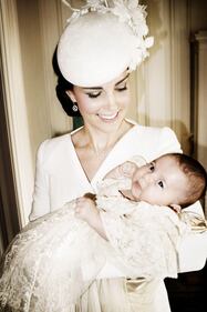 Royal family, ecco le foto ufficiali del battesimo di Charlotte 1
