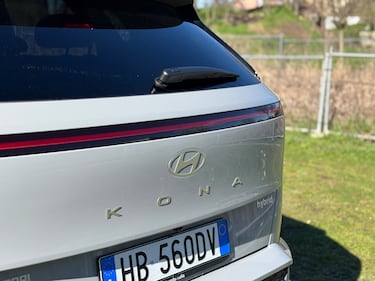 Hyundai Kona HEV: tutte le foto 7