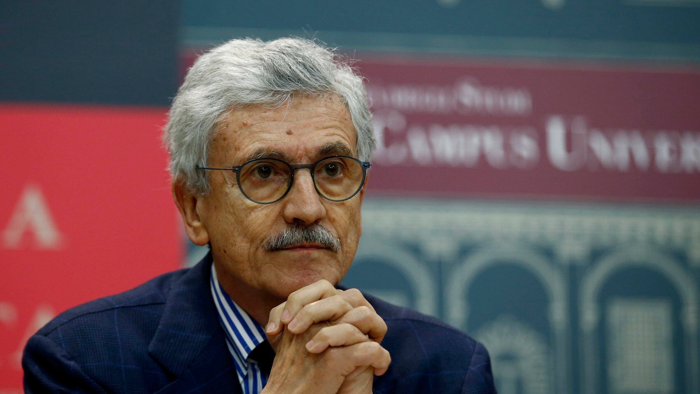 "D'Alema in affari col regime cinese che ci ha depistato sulla pandemia"
