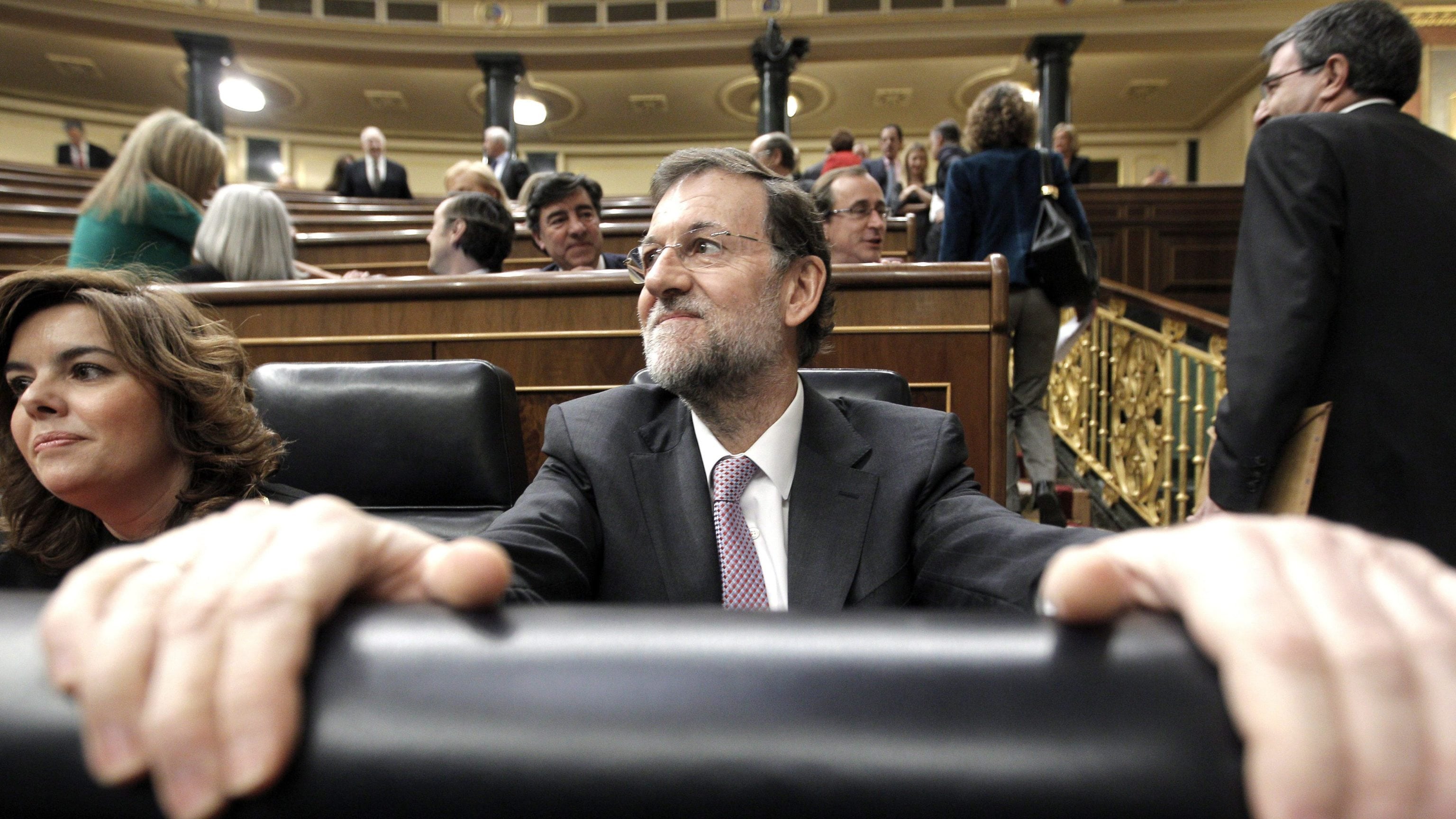 Spagna, ex tesoriere Popolari ammette fondi illeciti. Rajoy: "Non lascio"