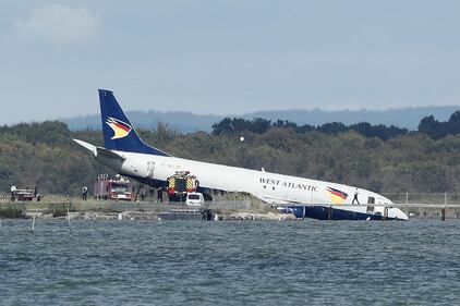 incidente aereo a Montpellier: cargo Boeing 737 esce di pista poco dopo l'atterraggio 3