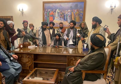 Il ritiro degli americani, la fuga dei civili: a tre anni dal ritorno dei talebani in Afghanistan 1