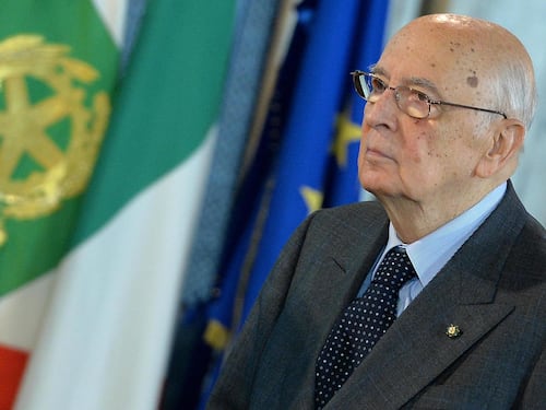 Napolitano finge ottimismo però prepara la ramanzina