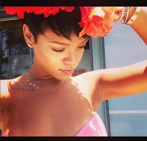 Rihanna, sexy bikini 9
