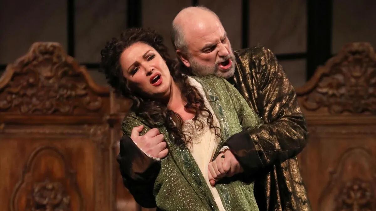Sono i bassi e le due donne le chiavi del "Don Carlo"
