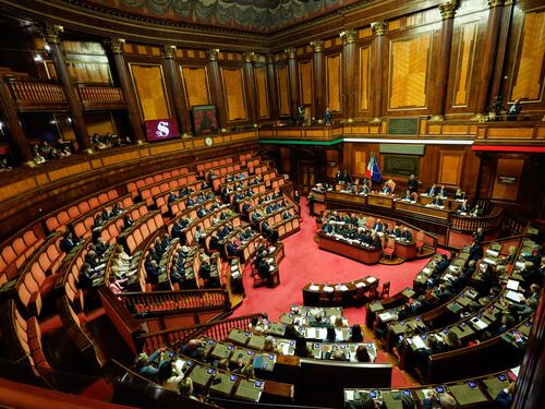 Un duello rusticano con Renzi e Conte. Dietro si muove già la partita elettorale