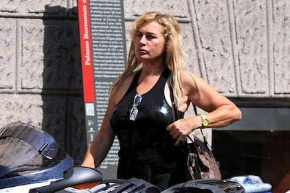 Lory Del Santo a Roma 1