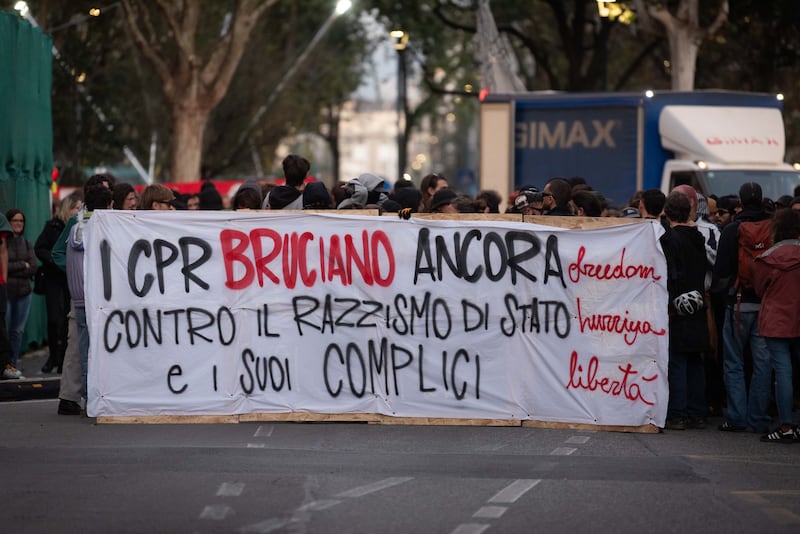 Manifestazione no Cpr a Torino 7