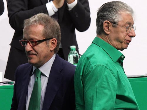 La Lega sceglie la linea morbida: in Lombardia niente espulsioni