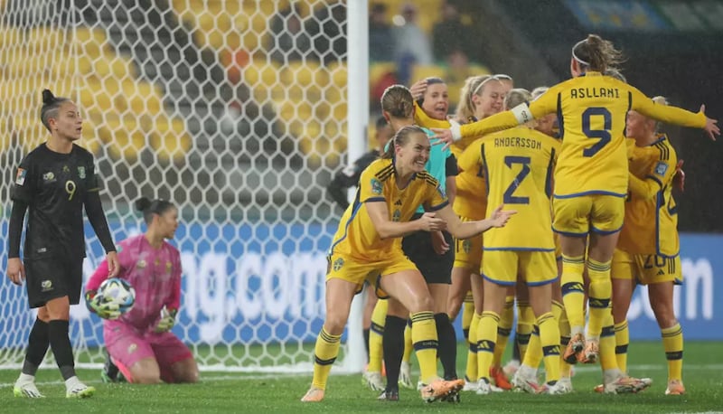 Tre punti al cardiopalma per la Svezia di Gerhardsson (via Fifa)