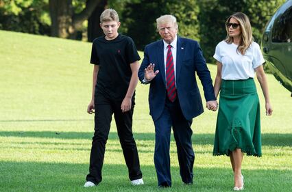 Donald Trump ritorna alla Casa Bianca dopo le vacanze 8