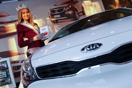 Una Kia Rio per Miss Italia 9