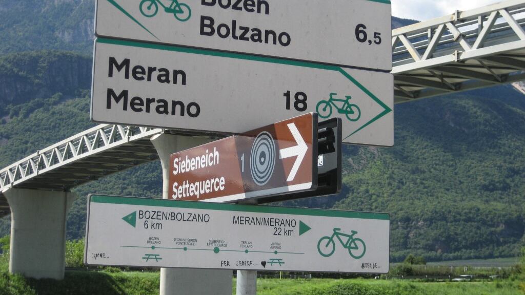 Alto Adige, l'appello dei docenti: "Salviamo i nomi italiani"