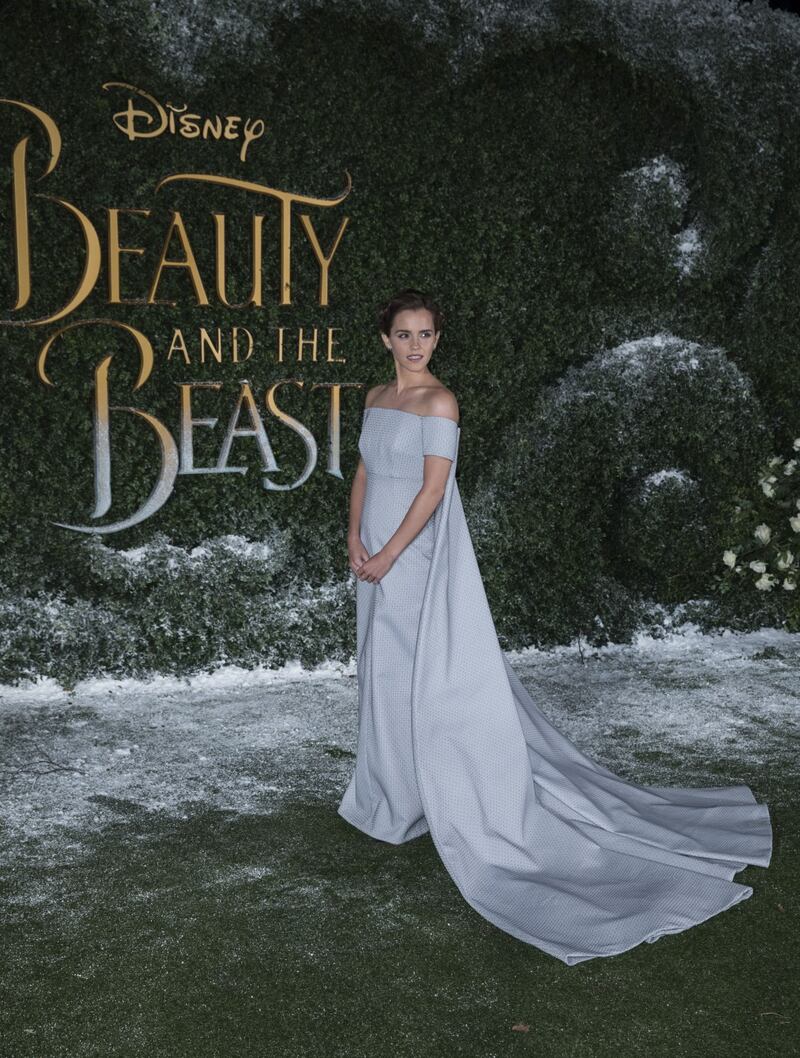Emma Watson, sexy Bella sul red carpet 55